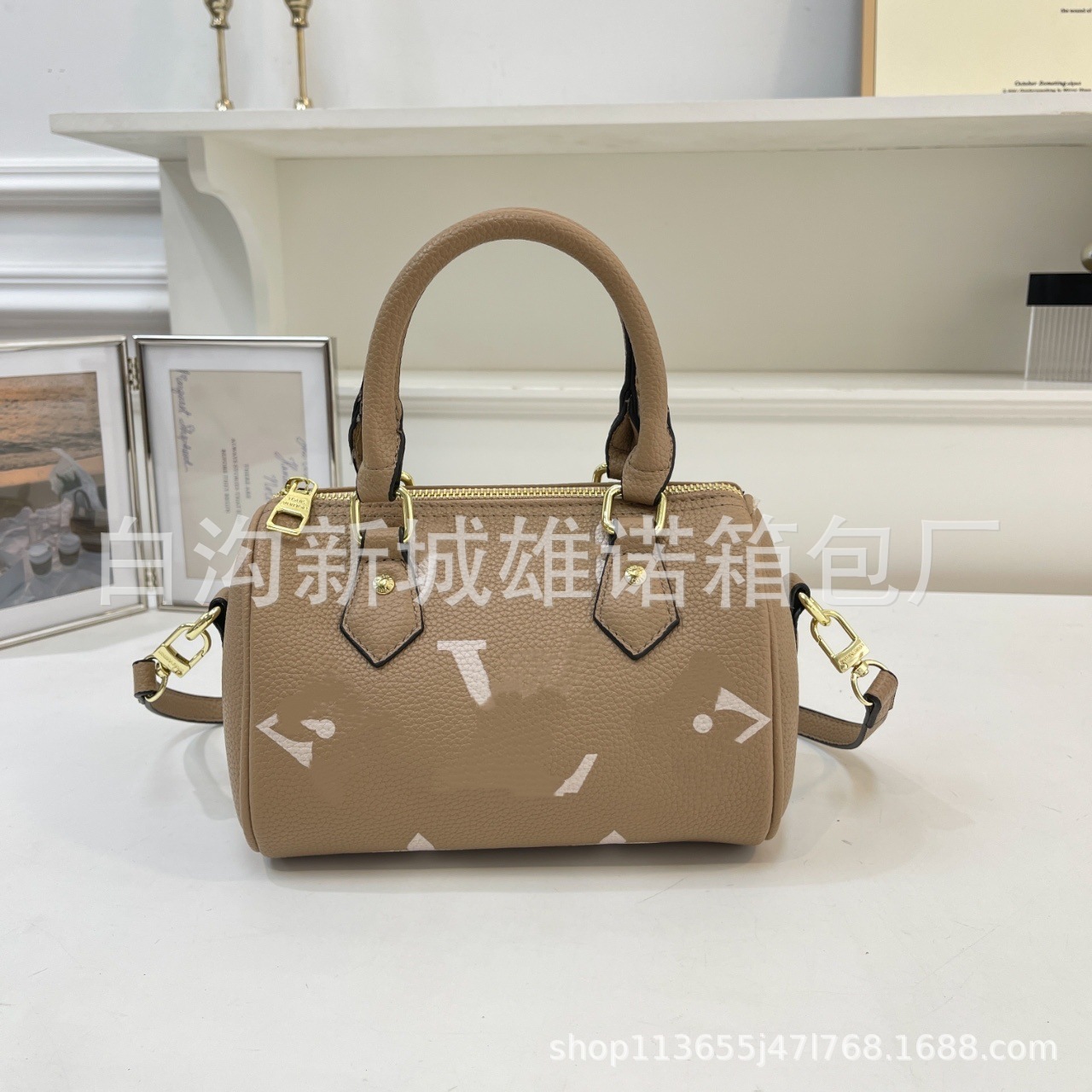 2025 Cross-Border Retro Women's Large Capacity Boston Pillow Bag Luxury Versatile Commuter Phone Bag F135# - Thumbnail 7