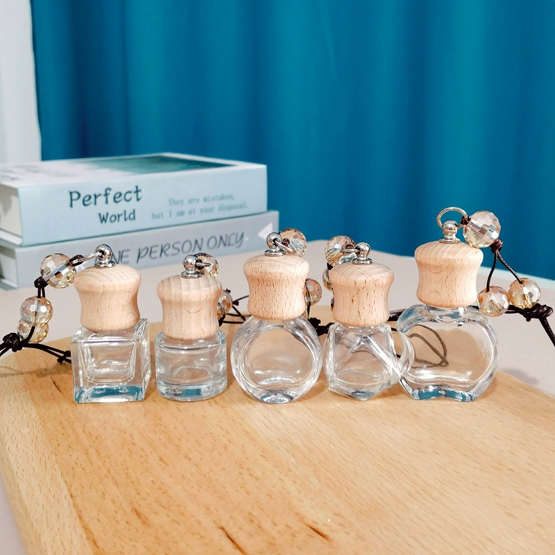 Pendant, perfume, bottle, aromatherapy, oil for auto