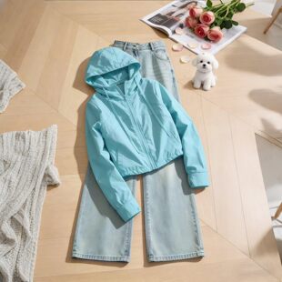 �H��춮aƷչʾ����-�������б�����{ɫ�Bñ����_�h������Ů��