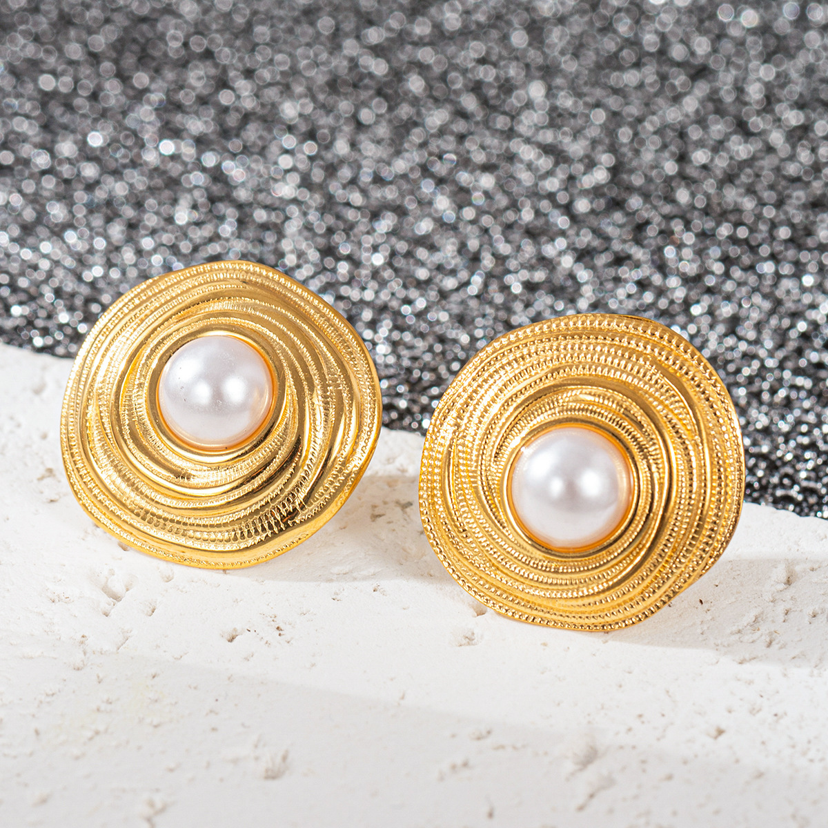 5g Weight 304 Stainless Steel Ear Needle Material 18K Gold Plated Plating Material Ear Studs Classification 1 Pair Quantity Daily Occasion Titanium Steel Material U Shape, Four Leaf Clover, Heart Shape Pattern All Seasons Season Women's Gender Elegant Style 1 Pair Elegant U Shape Four Leaf Clover Heart Shape Titanium Steel 18K Gold Plated Ear Studs 29