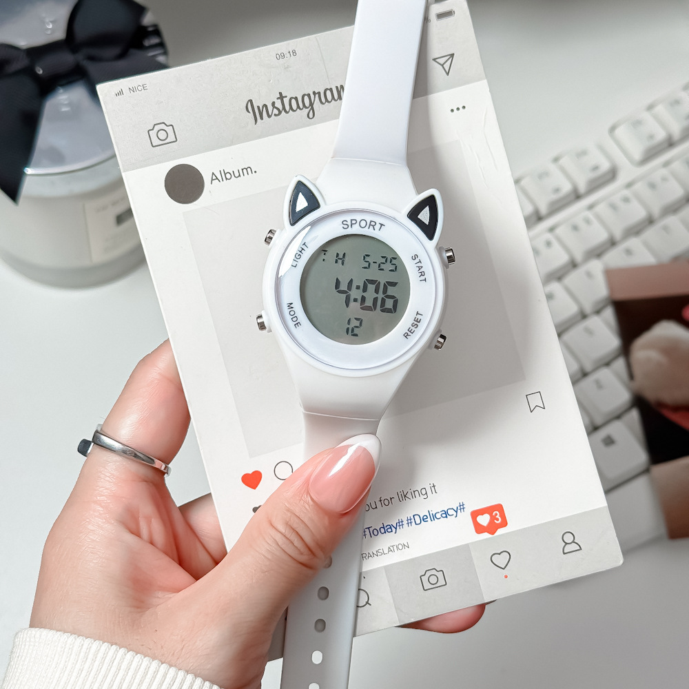 Cat Ear Watch for Male and Female Middle School Students, Korean Style Simple and Fashionable Forest Style Small Fresh High-Value Digital Watch