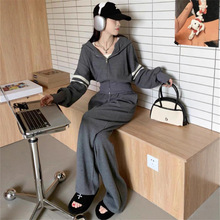 时尚休闲短款甜美外套长裤两件套女2025秋季新款运动长袖长裤套装