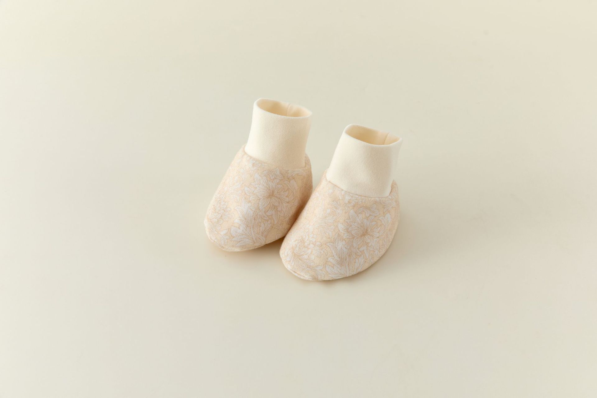 Newborn beauty socks