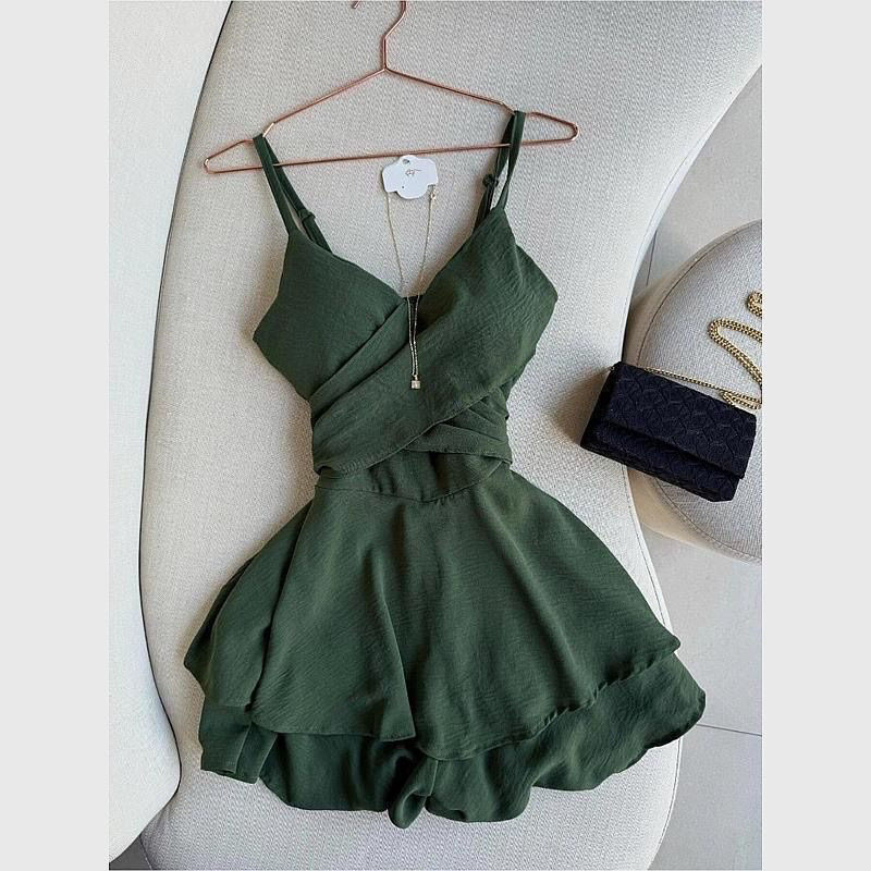 Super Nice Green Suspender Dress for Women 2025 Summer New High-End Beautiful and Unique Seaside Vacation Dress Super Nice Green Suspender Dress for Women 2025 Summer New High-End Beautiful and Unique Seaside Vacation Dress