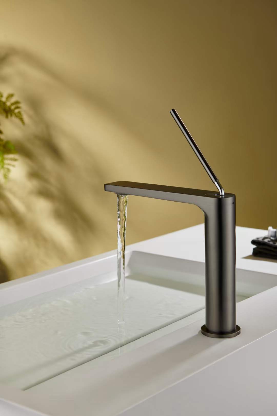 All-copper washbasin faucet, hot and cold household bathroom, washbasin gun, gray all-copper washbasin faucet Item Picture