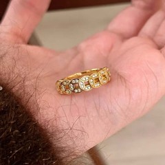 赤い本のお金の多い指輪の中古のフラッシュコインの指輪のファッションの復古的で精巧な大衆の高級感の指輪の女性