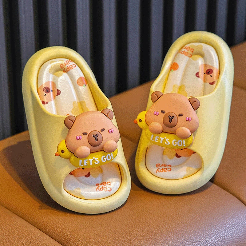 Детские тапочки Летний мальчик в помещении