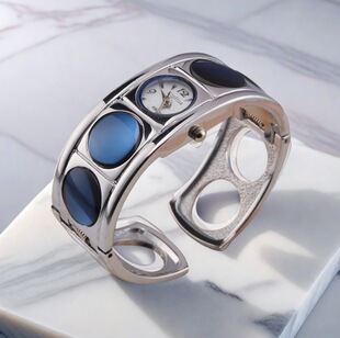 2024 New Cross-border E-commerce Hot Selling EBAY Amazon AliExpress Shrimp Skin Hot Selling Ladies Bracelet Quartz Watch