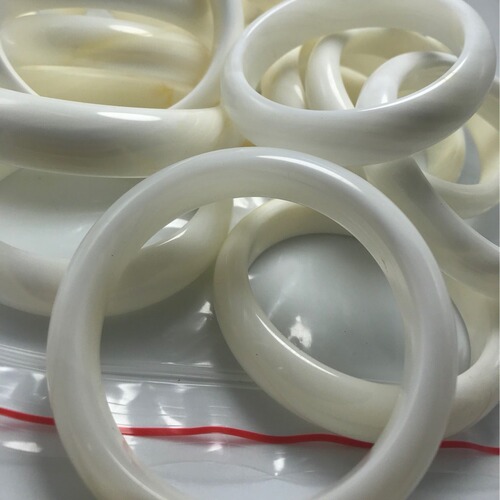 Handcrafted, Hand-Polished Natural White Shell Bracelet with Jade-Inspired Design – Women's Hainan A-Grade Jade Bangle, Factory Wholesale