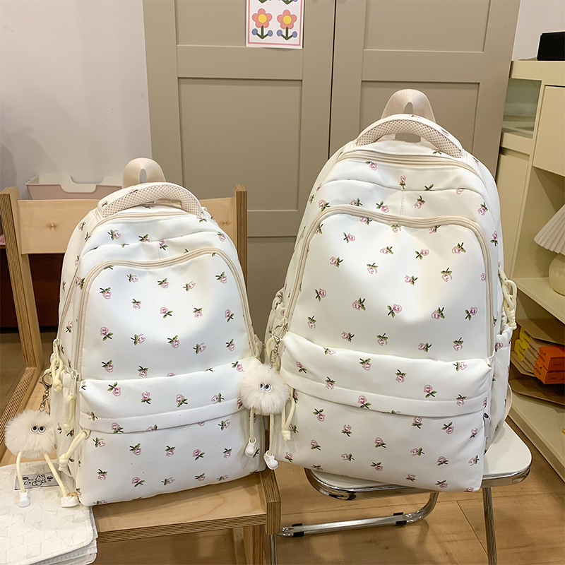 잔꽃무늬 그린 (장식 제외)