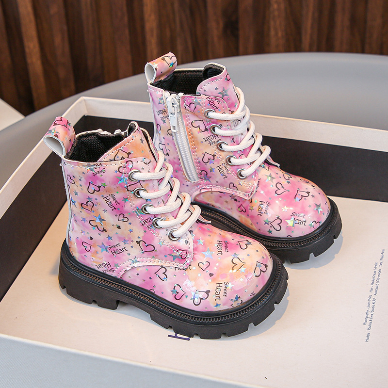 Botas infantis Martin de cano médio com estampa de couro brilhante, novas botas infantis Martin para meninas, botas de cano médio da moda para meninos, outono/inverno 2024_voghion.com