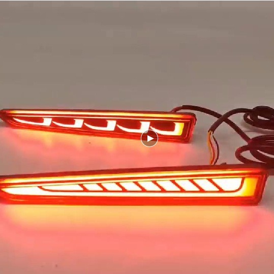 Adecuado para 19-21 Toyota raize lámpara de palanca trasera Toyota luz de freno de pelo grande luz de advertencia
