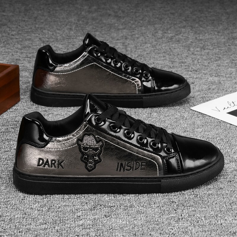 European Style Sneakers for Men, Trendy and Versatile, Sporty Black Shoes with a High-End Feel, Light Luxury Trendy Brand, Autumn and Winter Low-Top Sneakers for Teenagers