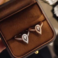 ���Q����÷��ˮ���ʯ��ָŮ�߼�����ͬ��W���r��С���OӋ�Ʒ