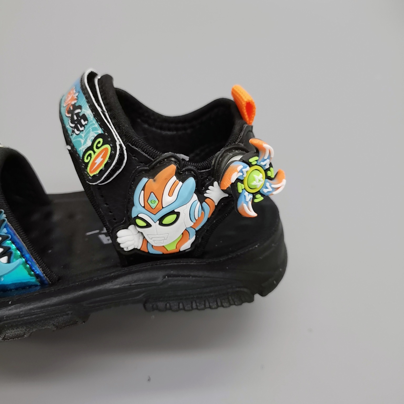 Sandalias de verano de 1 a 3 años Sandalias de fondo ligero para niños Zapatos de playa para niños Sandalias para niños Sandalias para bebés Zapatos para niños