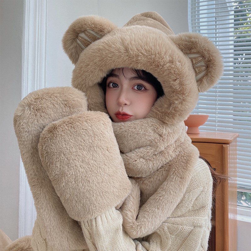 Conjunto de gorro, bufanda y guantes con diseño de oso, todo en uno, para calidez y protección de las orejas, conjunto de tres piezas para mujer, versátil para otoño e invierno, gorro de felpa de una pieza. image 8