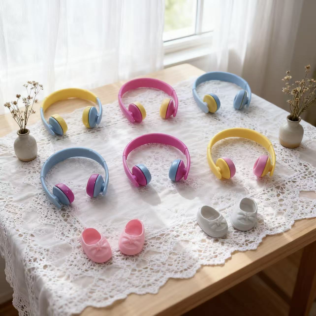 Zapatos pequeños accesorios de auriculares 4.0 accesorios de muñeca cuatro generaciones de muñecas de oficina mano labubu tela de tela muñeca auriculares al por mayor muñeca image 3