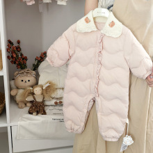 羽绒服婴幼儿宝宝连体衣长爬秋冬新款洋气保暖连体爬爬服哈衣A类