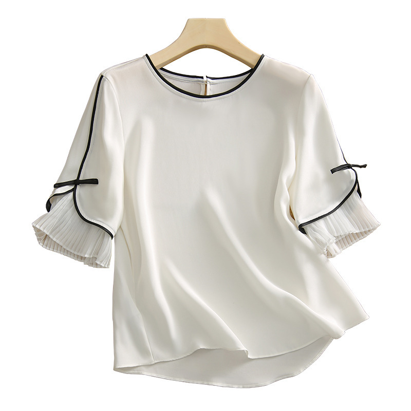 Retro shiffon summer design T-shirt with a round collar