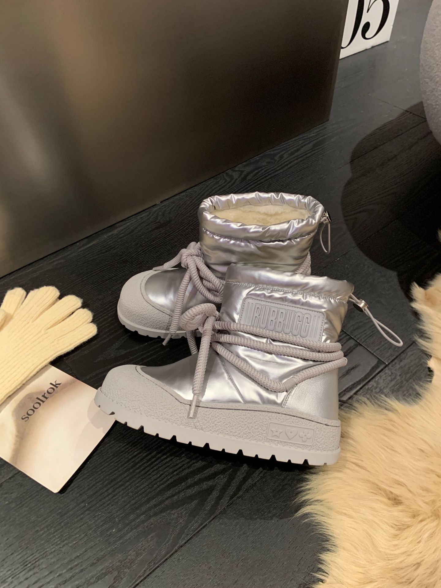 ShoeGlobe Damen-Schneestiefel aus echtem Leder mit dicker Sohle, Schnürung und warmem Futter – Herbst/Winter 2025 – Modisch, rutschfest, mit dicker Baumwollsohle_voghion.com