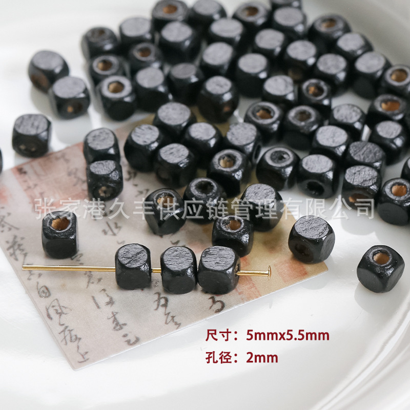 6 # 사각형 스페이서 구슬 5 그램 약 70