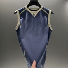 2025年夏の新作ライトラグジュアリーデザインヨーロッパステーションカジュアル個性ハンサム快適で多用途なベストショートT