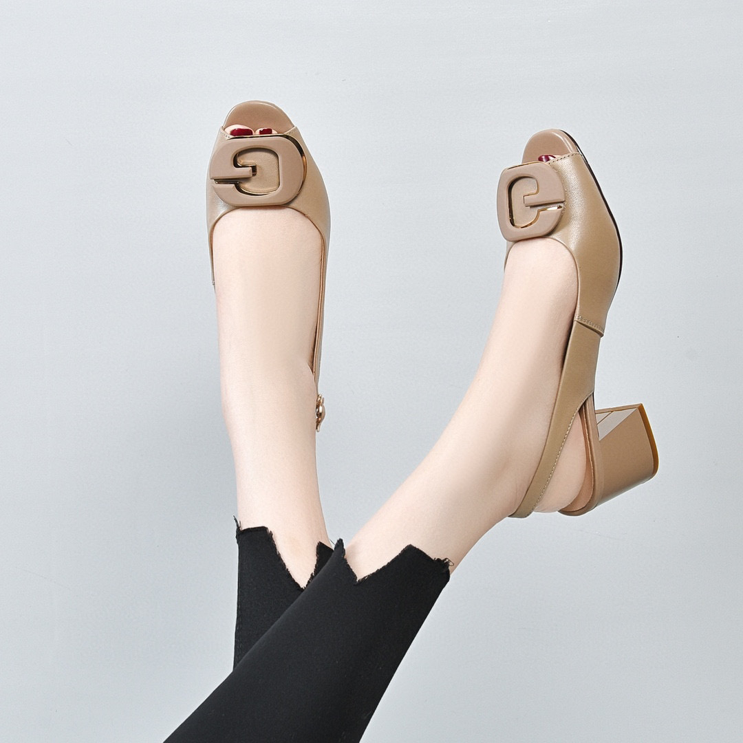 High Heel Sandals Women's 2023 Summer New Peep-mouth Back Empty Thick Heel Mid Heel Sandals Top Layer Cowhide Round Buckle Fashion Shoes