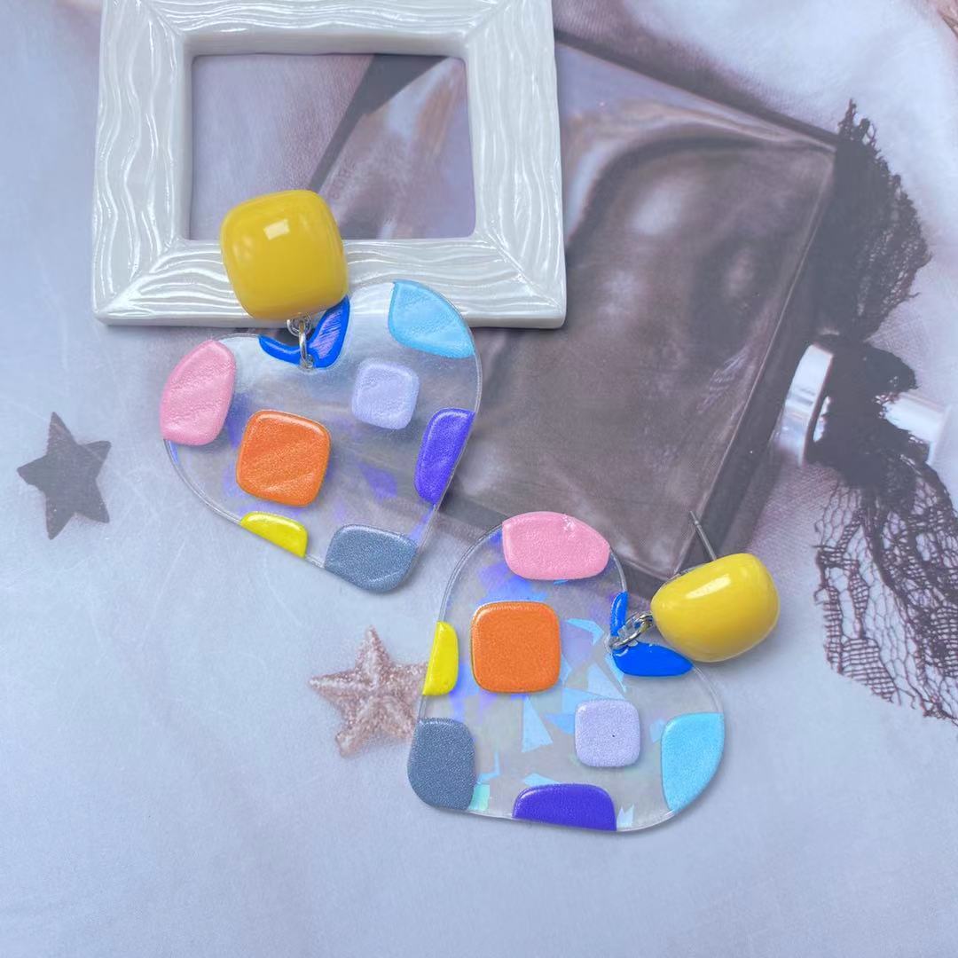 Daily Occasion 1 Pair Cute Round Color Block Heart Shape Arylic Drop Earrings