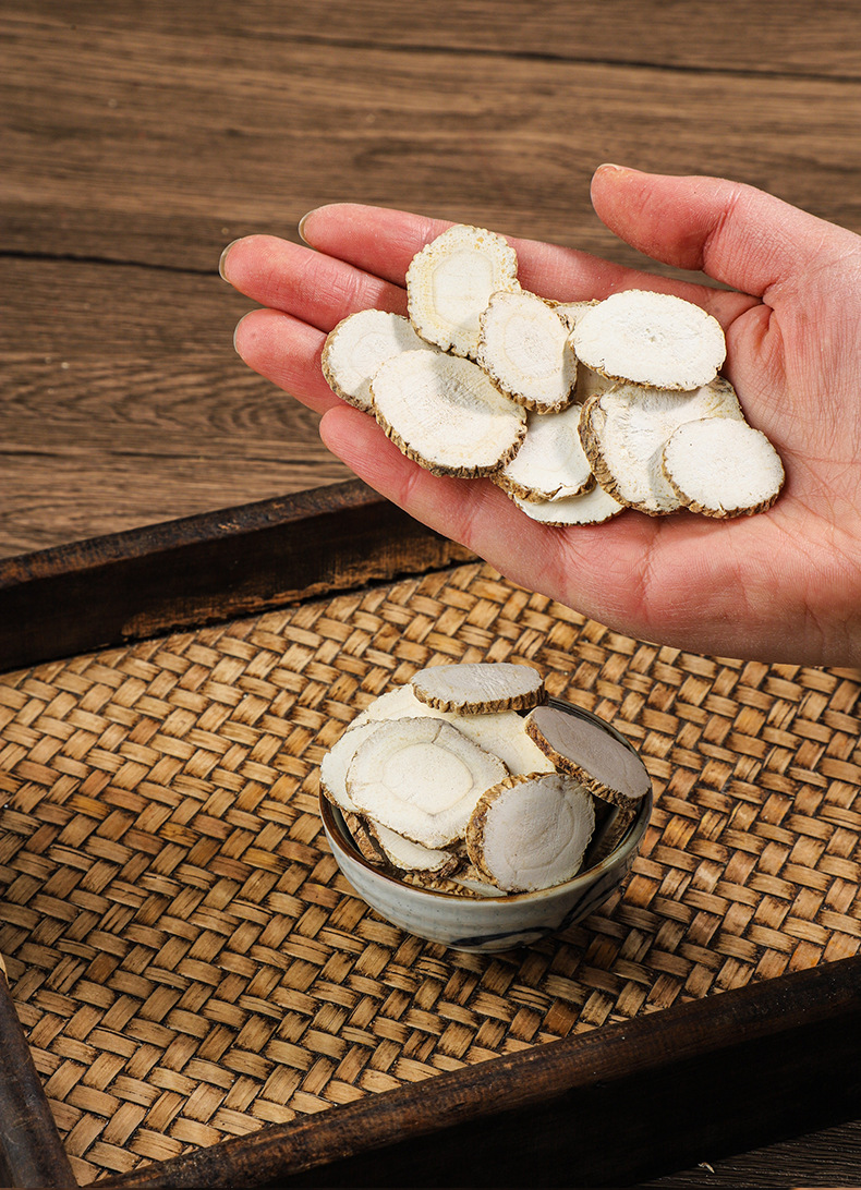 Dried Bai Zhi Angelica Dahurica Root Slices 500g Culinary Spice and Traditional Herb preparation