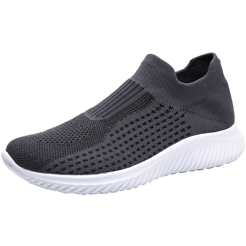 2025 verano transfronterizo mallas transpirables zapatos deportivos de tela suave viejos zapatos de tela de Beijing calcetines de boca zapatos casuales un pedazo
