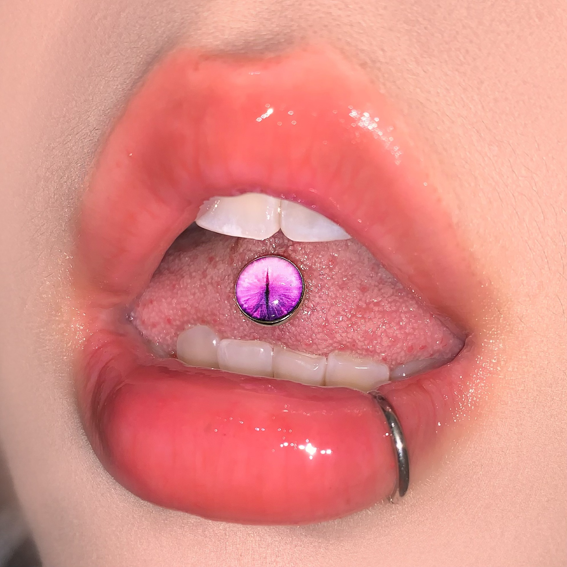 Fanhua Blue Faint Dye Coated 16G 18mm Tongue Barbell Steel Titanium External Thread Tongue Ring Piercing Jewelry Wholesale detail image 11