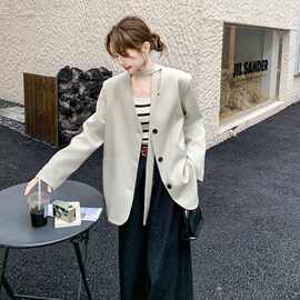 实拍米白色小众飘带气质西服女春新款高级感轻熟风休闲小西装外套