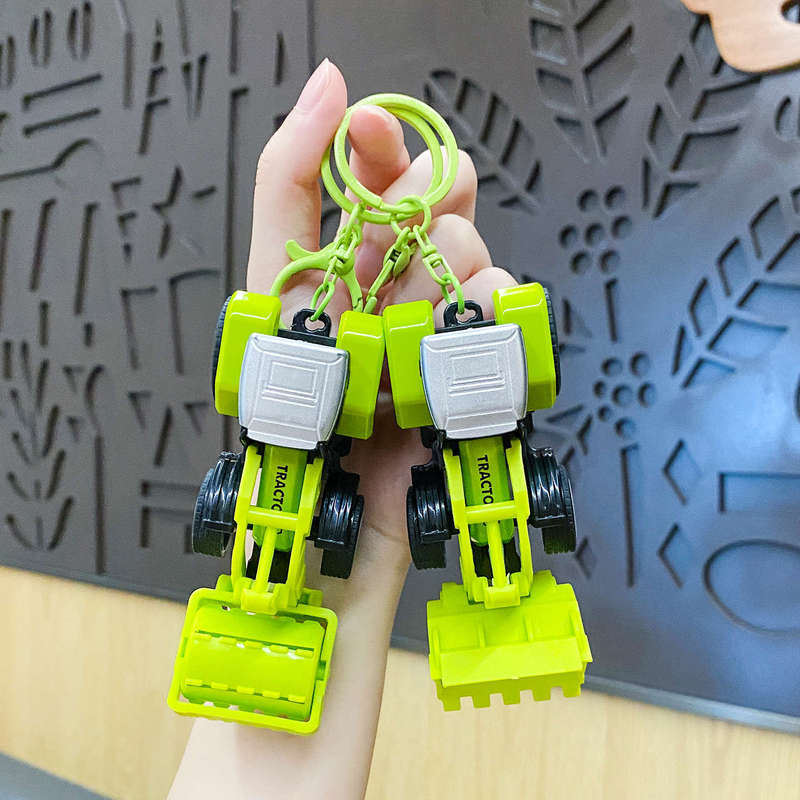 2025 New Large Agricultural Truck Forklift Model Keychain Children's Creative Toy School Bag Small Pendant Wholesale
