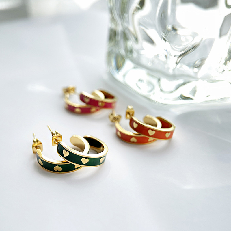 Women'S Gender Enamel Design 1 Pair Fashion Heart Shape Titanium Steel Enamel Earrings