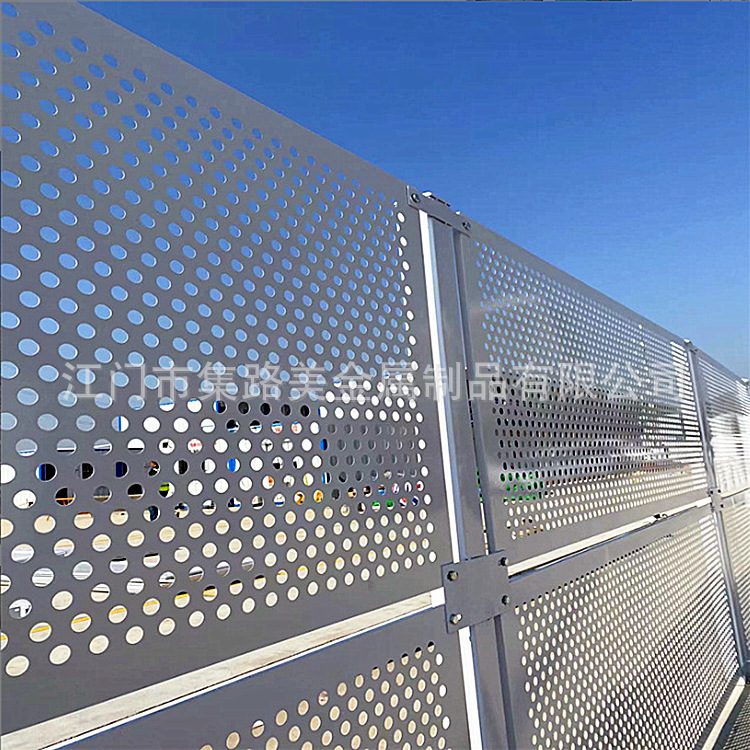 工厂市政冲孔围挡沿海地区工地施工围蔽道路隔离镀锌冲孔板围挡