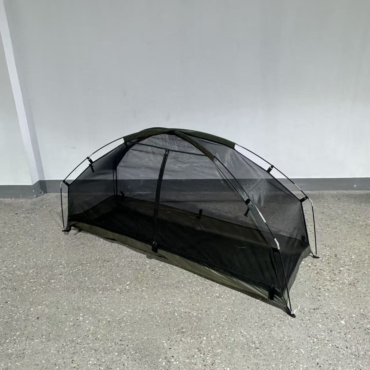 Portable double-layer camping cot tent, rainproof and moisture-proof, elevated outdoor single-person fishing tent, lightweight
