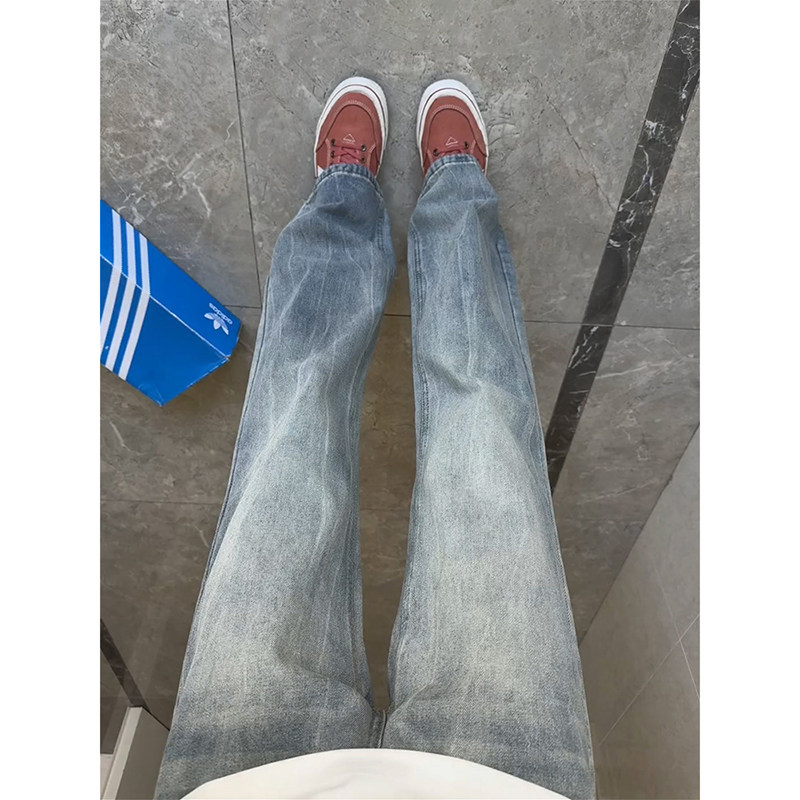Light blue washed jeans with lightning pattern, slightly flared men's jeans, autumn American high street cleanfit slimming pants Light blue washed jeans with lightning pattern, slightly flared men's jeans, autumn American high street cleanfit slimming pants