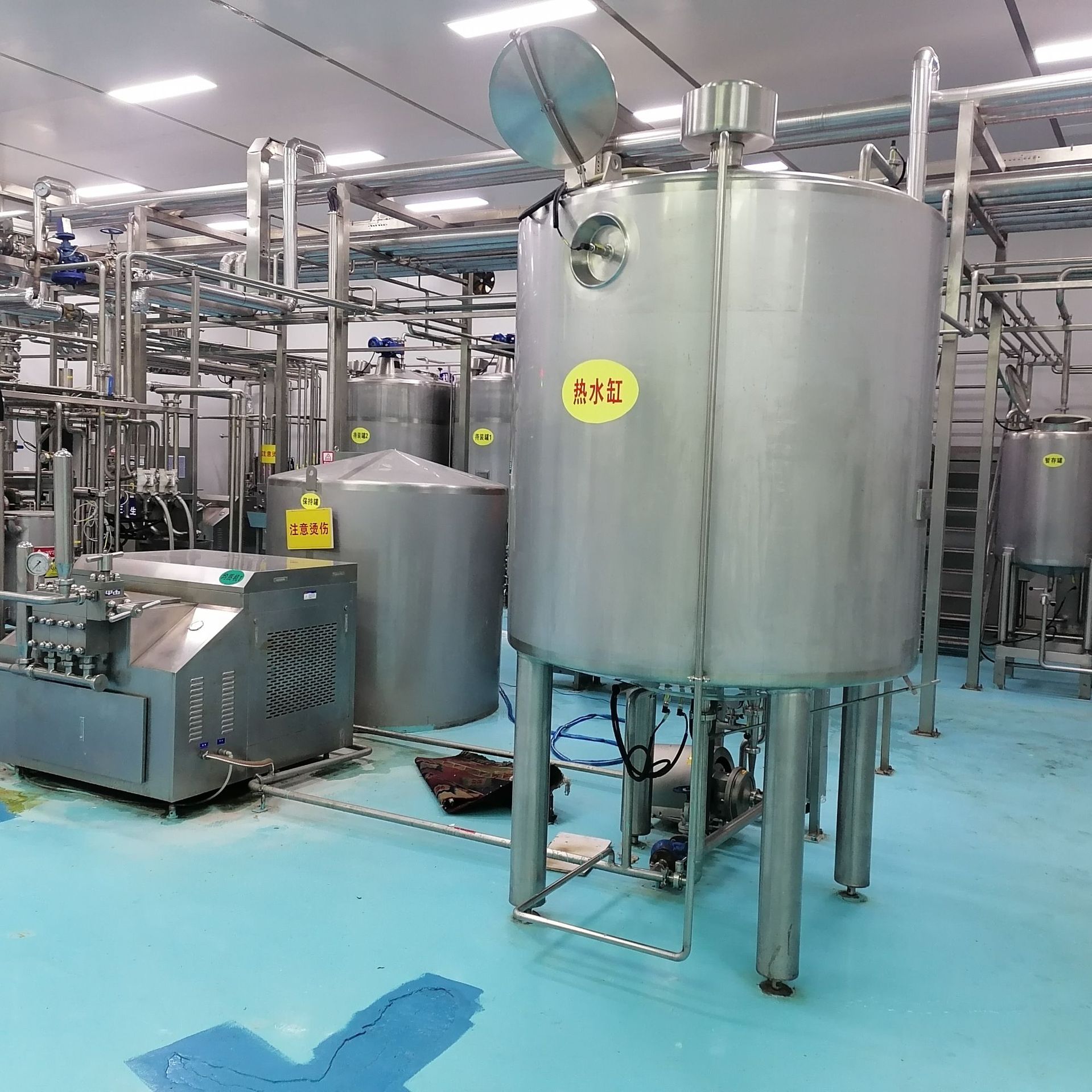 供应中小型牛奶设备 不锈钢双联管道过滤器 饮料生产线配套设备