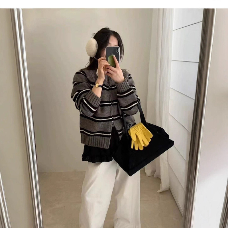 秋冬2025新款日系简约撞色条纹针织开衫女休闲圆领双拉链毛衣外套|undefined