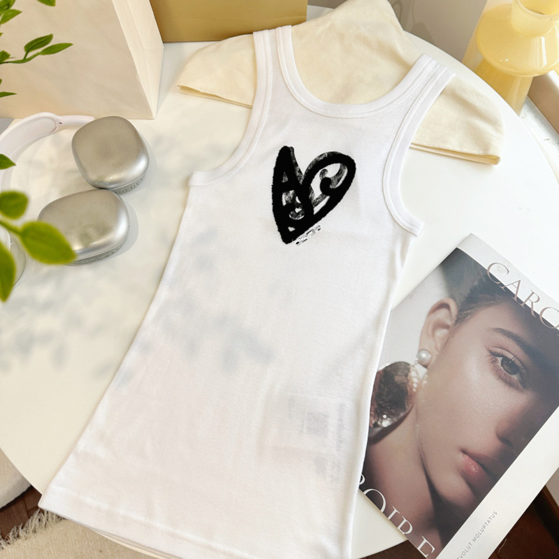 In Stock/Hikikomori Ac* Unisex Round Neck Simple Logo Heart Print T-Shirt Vest for Women