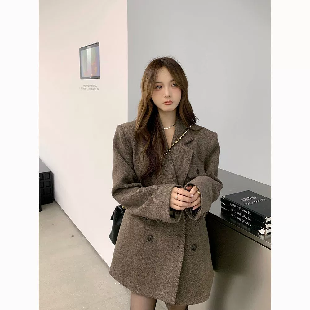 Новый осенний и зимний волосатый маленький костюм пальто средней длиной