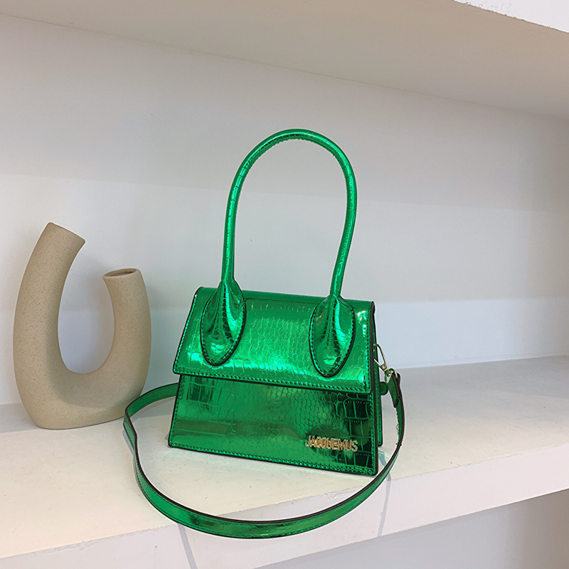thumbnail image 1 of Bolso de mujer nueva 2023 versión coreana textura de tendencia bolso de mensajero pequeño fresco superficie brillante moda ins estilo bandolera mujer verde uno, 1 of 2