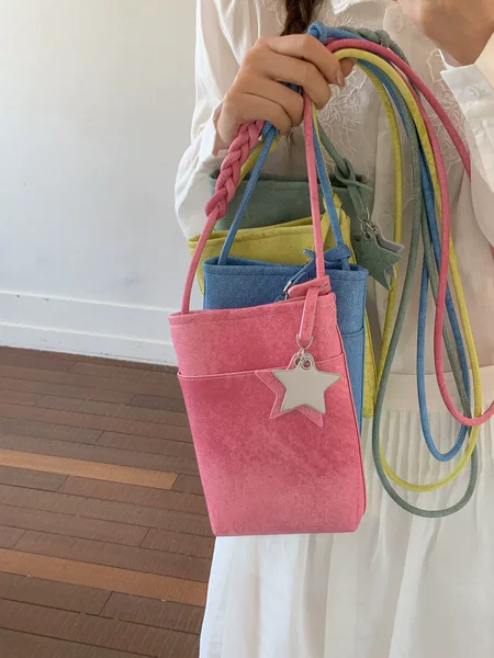 2026 New Model Frosted Wax Leather Phone Bag Korean Style Star Pendant Crossbody Small Bag Multi-color Versatile Shoulder Bag for Women Wholesale