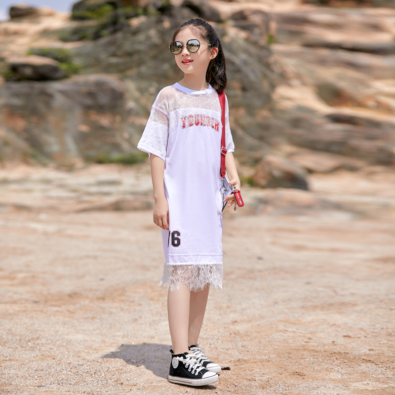 Vestido de las niñas encaje verano nuevo estilo coreano vestido de camiseta para niños medianos y grandes Vestido de manga corta de estilo occidental para niños medianos y grandes verano