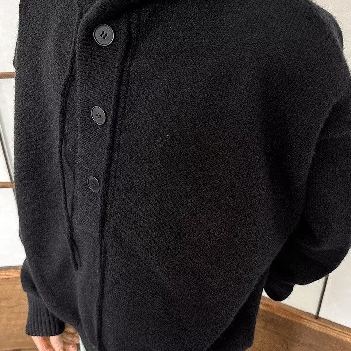 Inspired Oversized Hooded Sweater – Minimalist Unisex Knit Pullover (M-3XL, Soft & Warm Casual Wear For Men & Women)_viptrois.com
