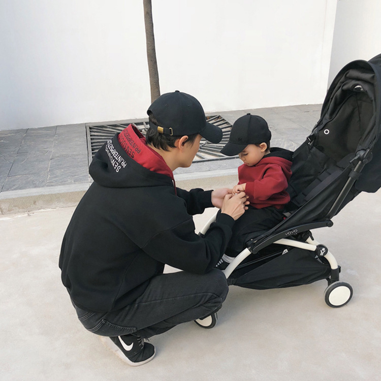 2023 Ropa de mujer traje de algodón Otoño e Invierno color sólido carta rojo suéter de doble cara sombrero de doble capa familia tres padres-niño ropa