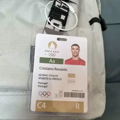 Messi Football Star Card School Bag Pendant Athlete's Participation Card Game Peripheral Participation Card Pendant Classmate Gift