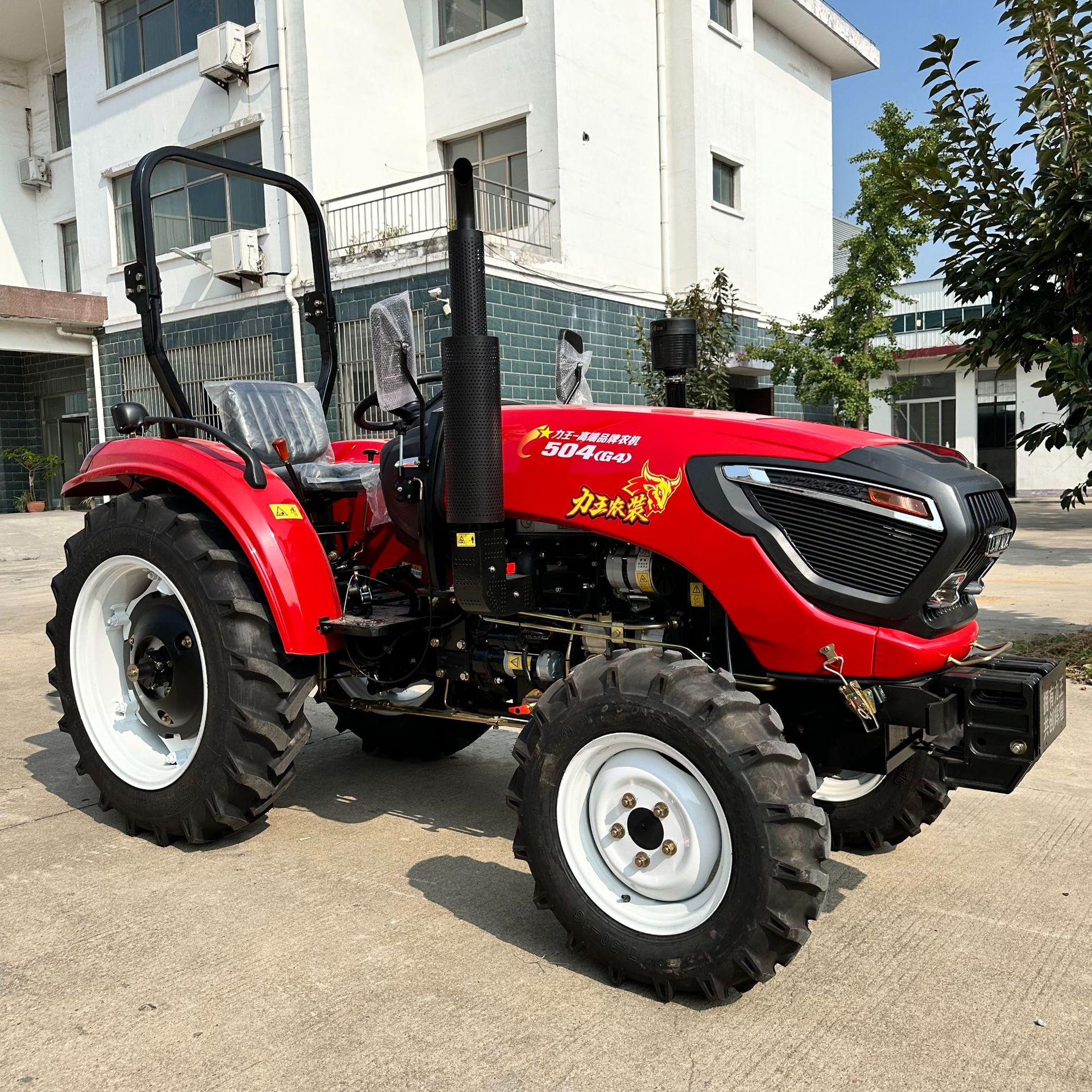 雷沃1504翻耕犁耙旋耕机 四轮拖拉机带大型旋耕机 打田松土旋耕机