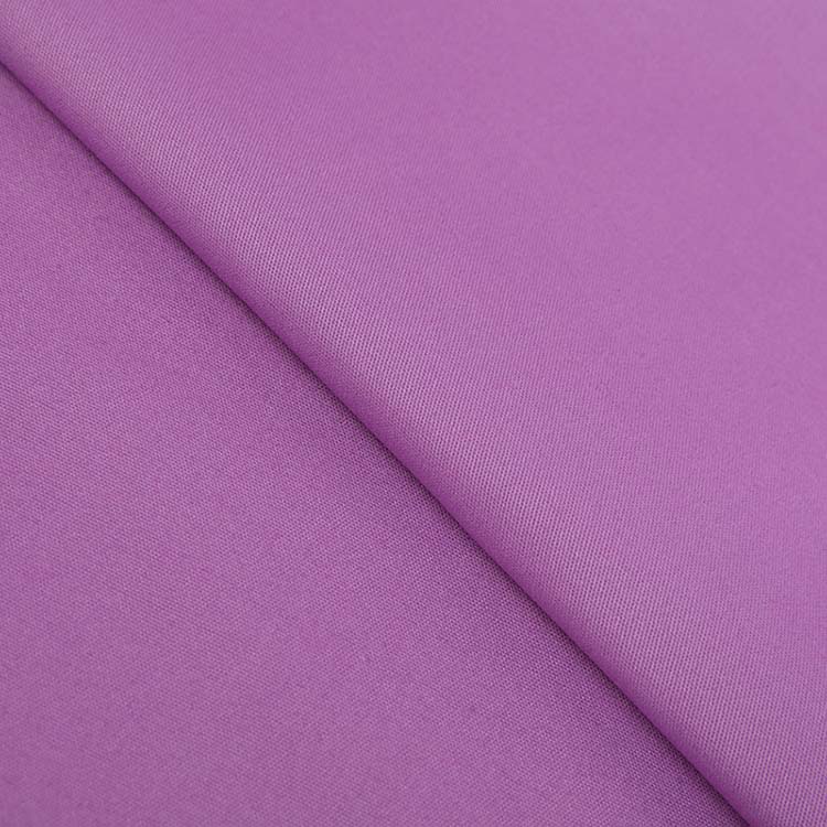 Fabricante de suministro de algodón trenzado Twill suave tela de jeans
