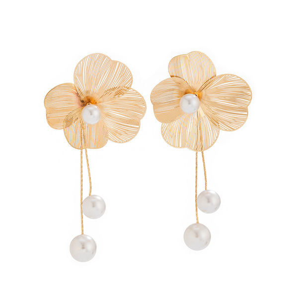 three dimensional universal earrings with tassels
